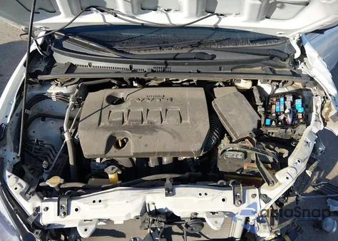 2014 Toyota Corolla S Plus z USA, uszkodzony, nr VIN 5YFBURHE3EP115299